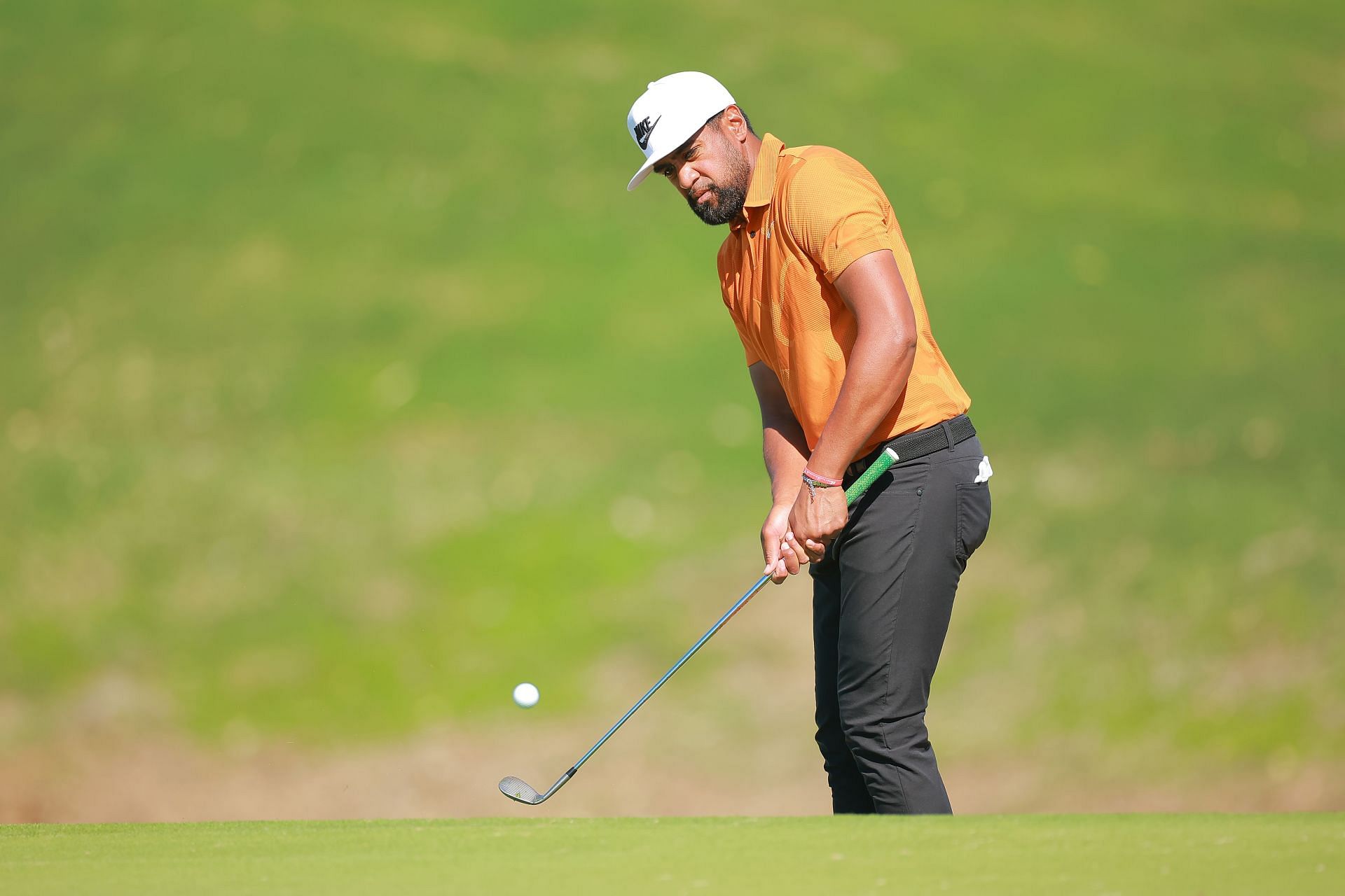 Tony Finau (Image via Hector Vivas/Getty Images)