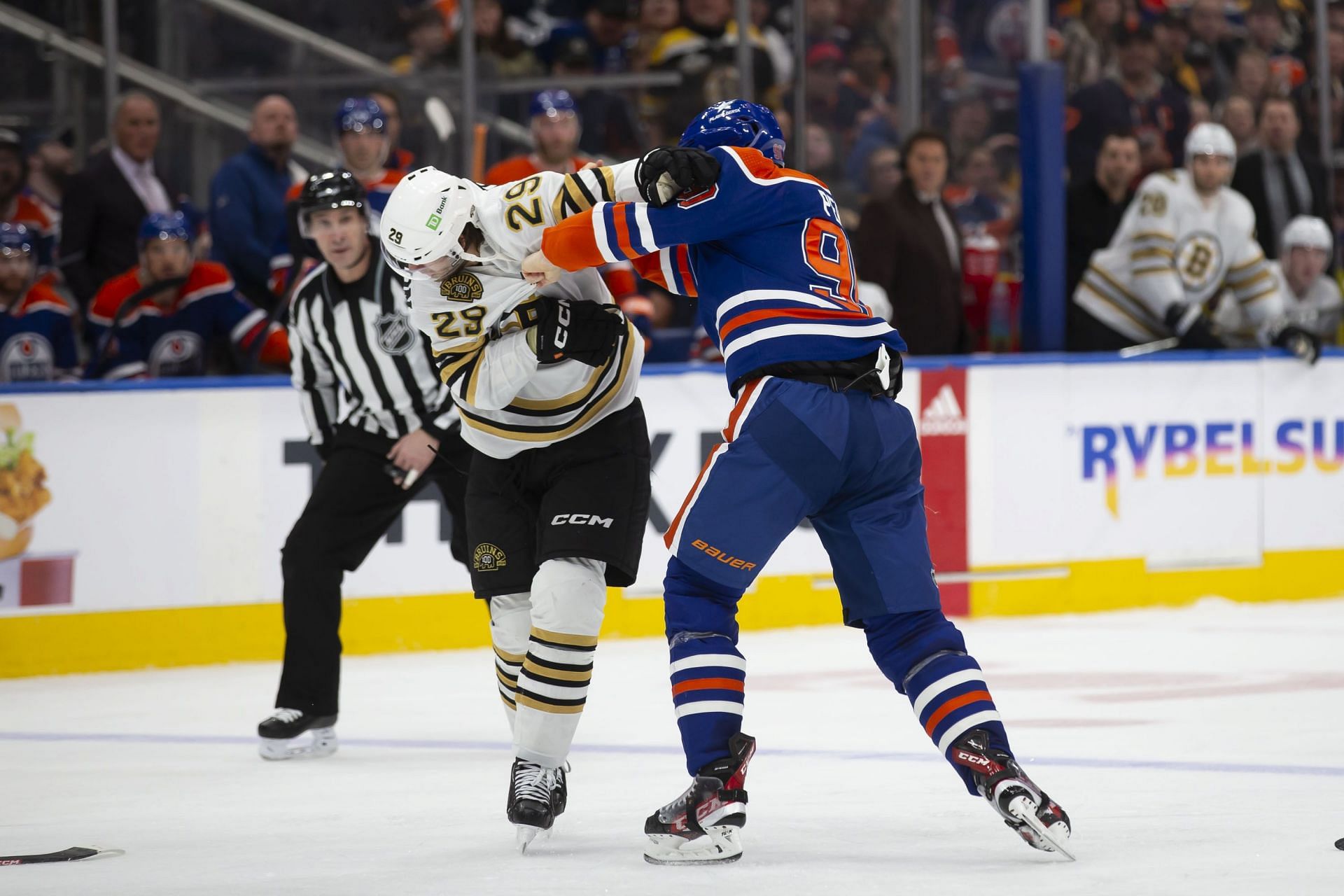 Boston Bruins v Edmonton Oilers