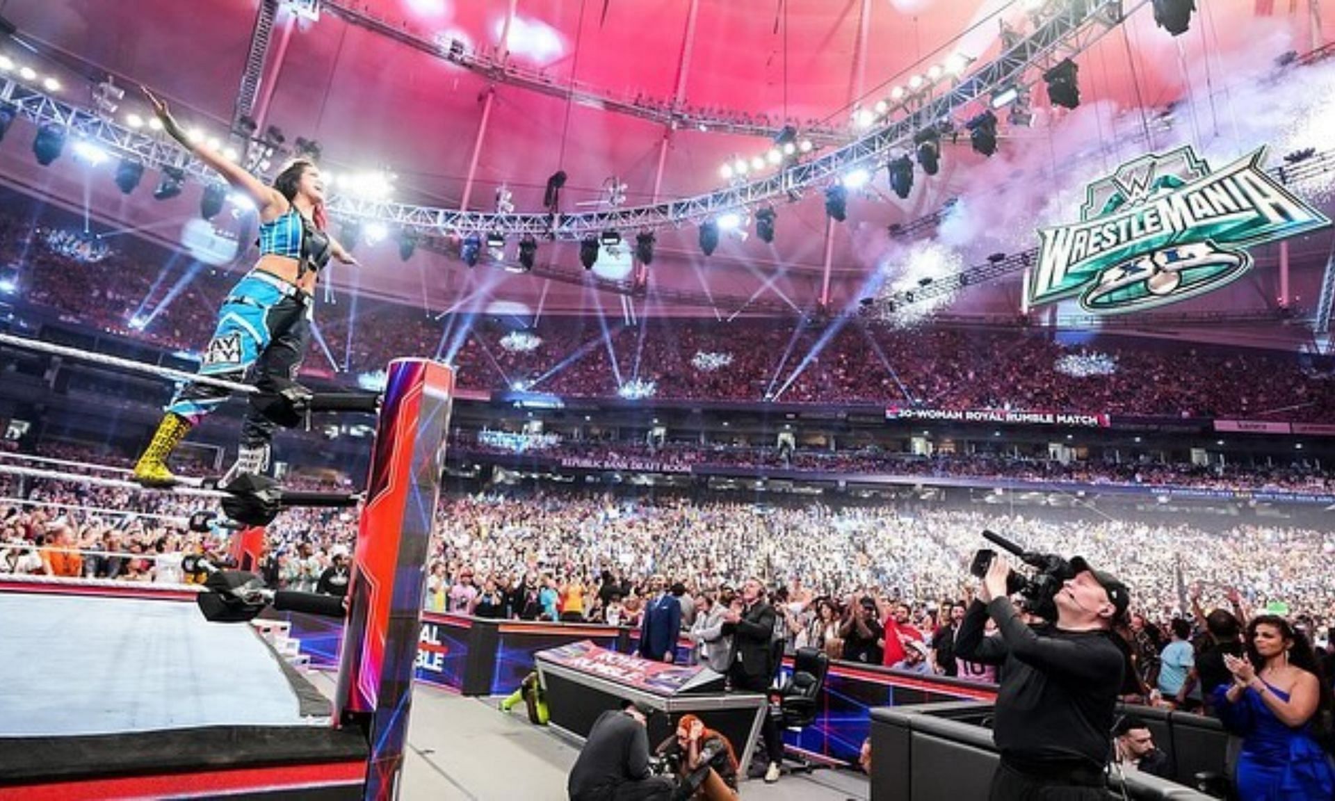 WWE स्टार बेली ने विमेंस Royal Rumble में जीत हासिल की है