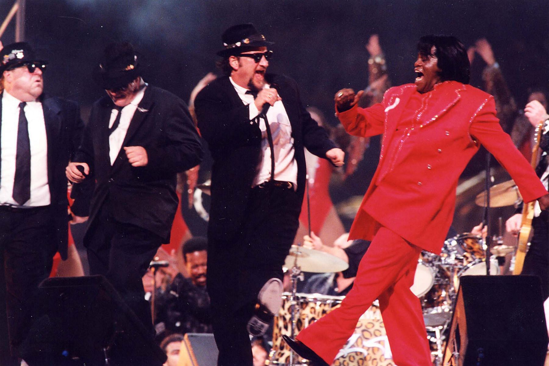 The Blues Brothers and James Brown at the Super Bowl XXXI halftime show