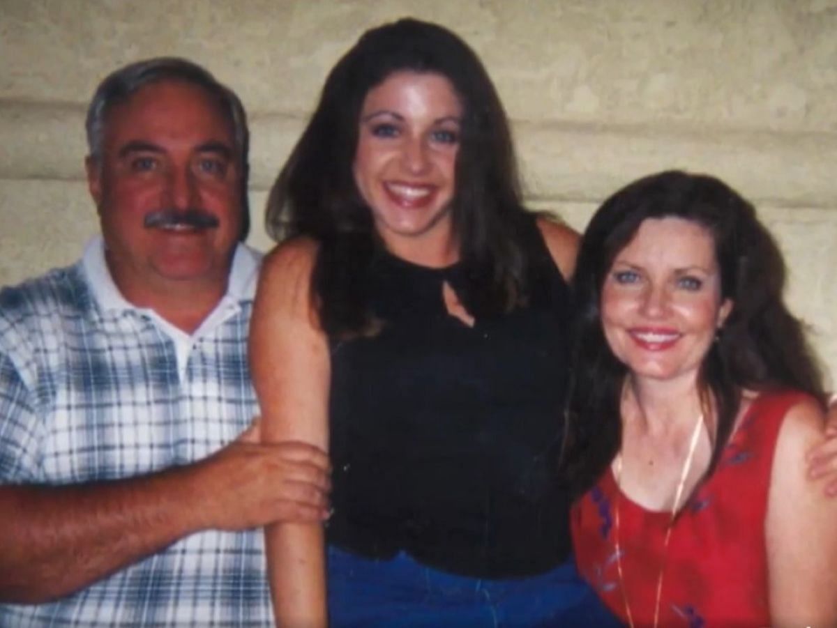A picture of Katie Sepich and her parents (image via Facebook/Dateline NBC)