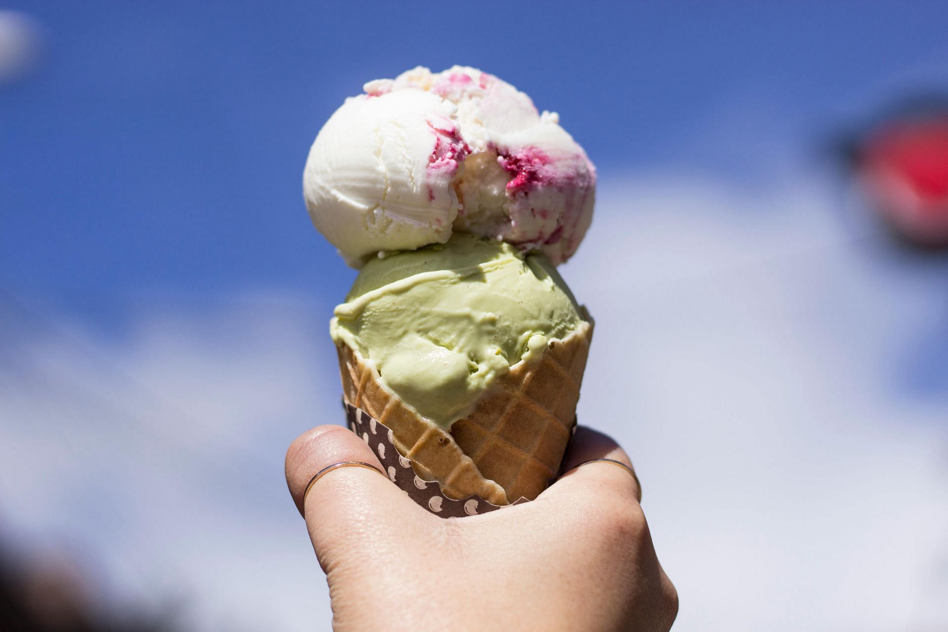 ice cream for sore throat (image sourced via Pexels / Photo by jean)