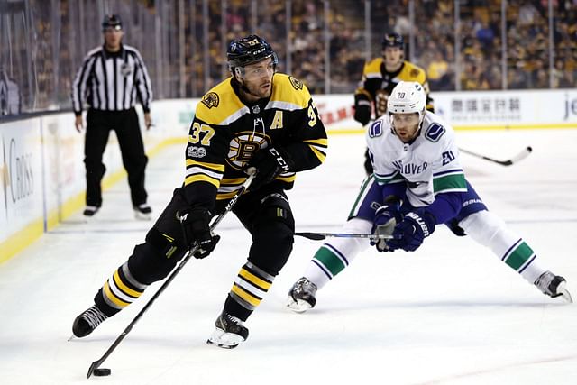 Vancouver Canucks v Boston Bruins