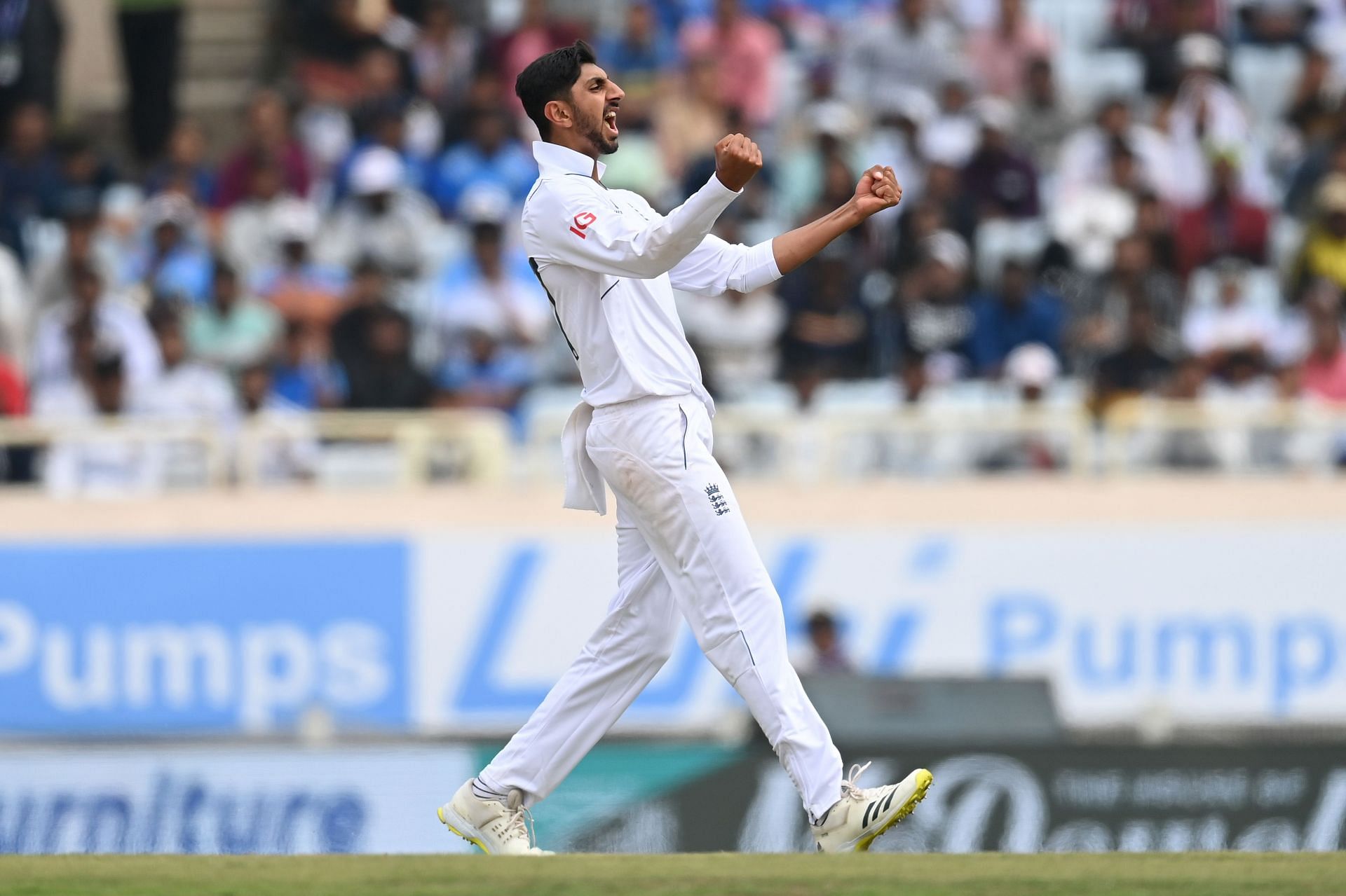 India  v England - 4th Test Match: Day Three