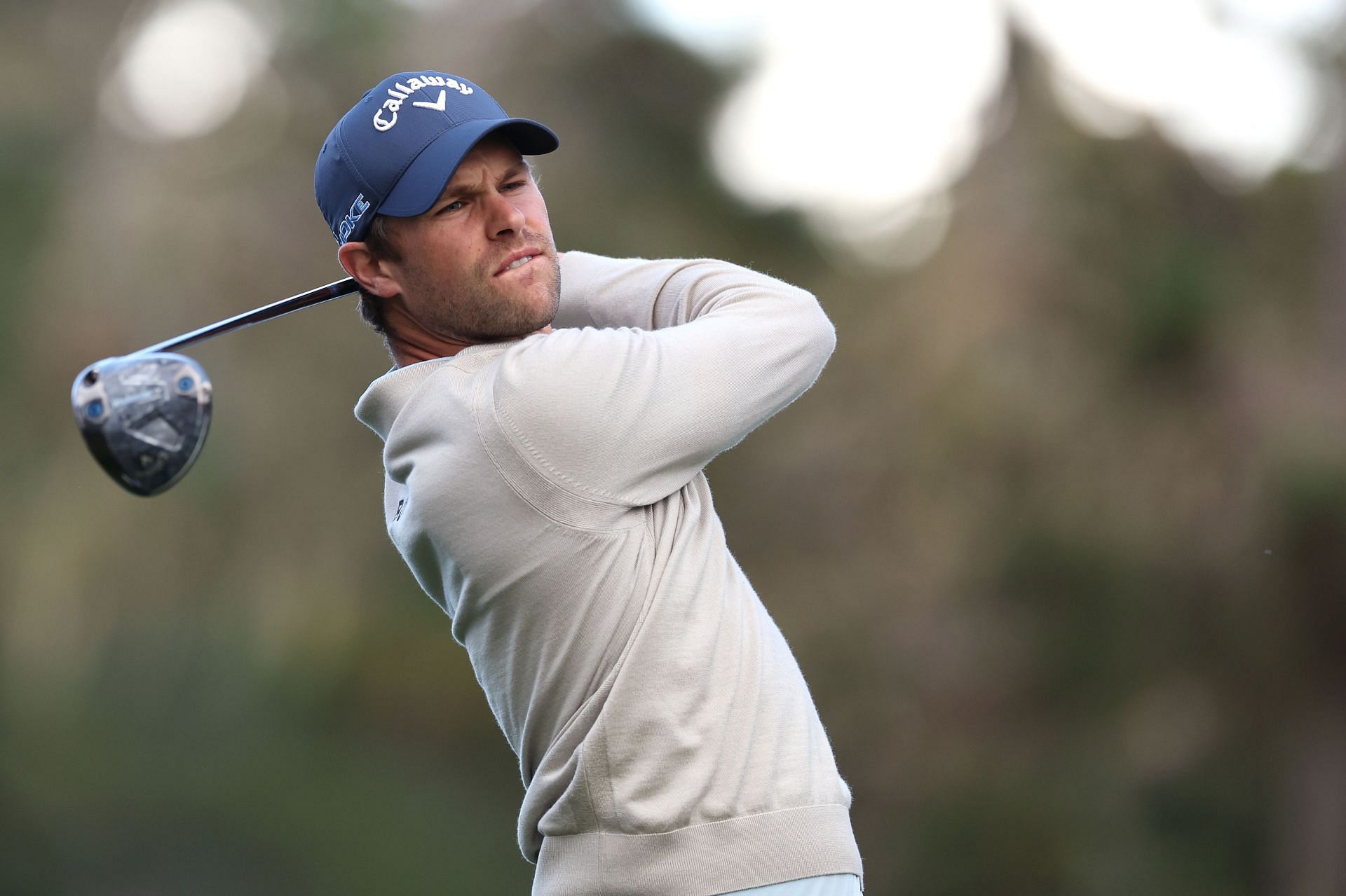Who is leading the 2024 AT&T Pebble Beach ProAm after round 1? Day 1