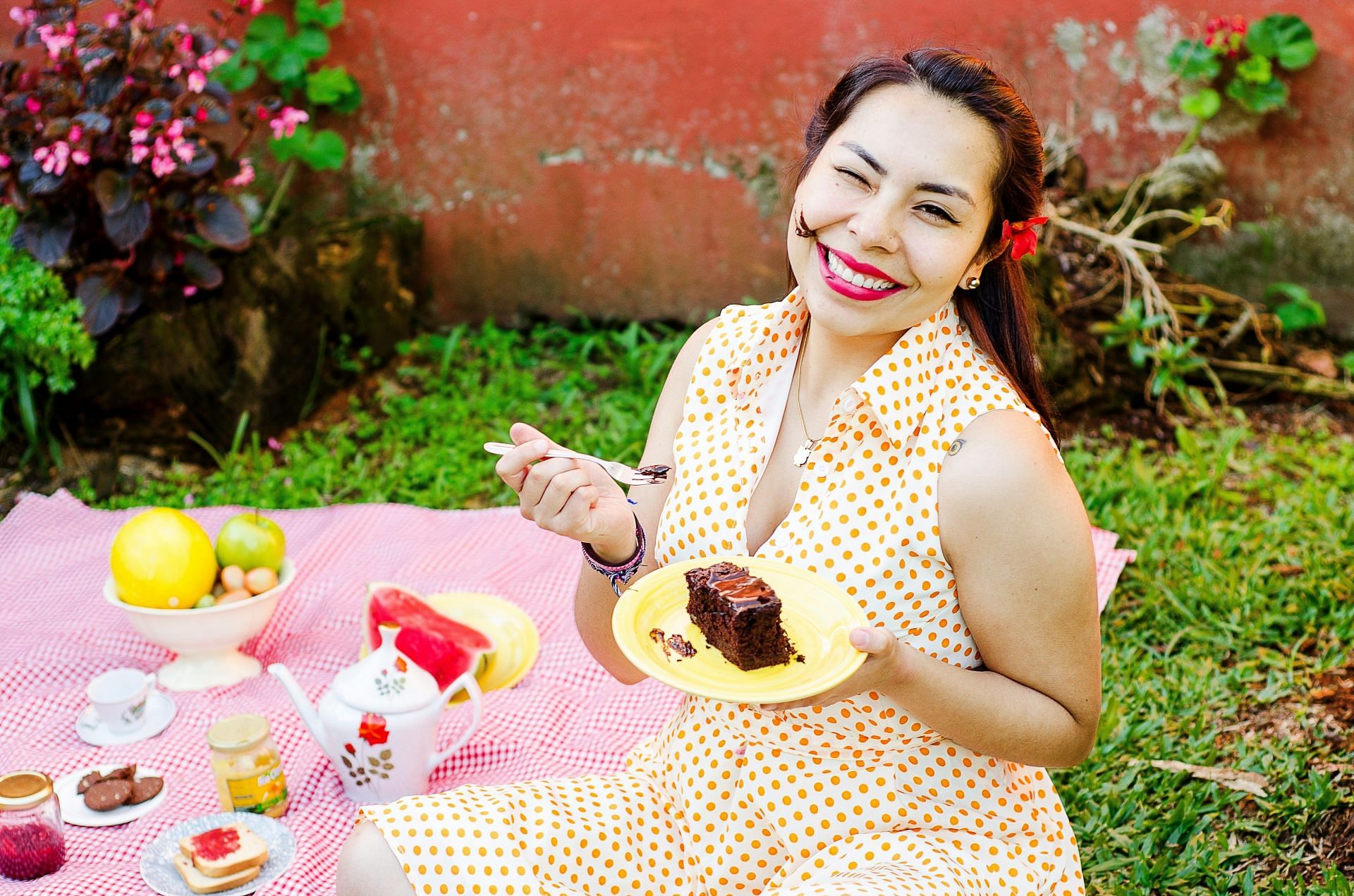 Dark chocolate for weight loss and happiness (Image by Luisa Schetinger/Unsplash)