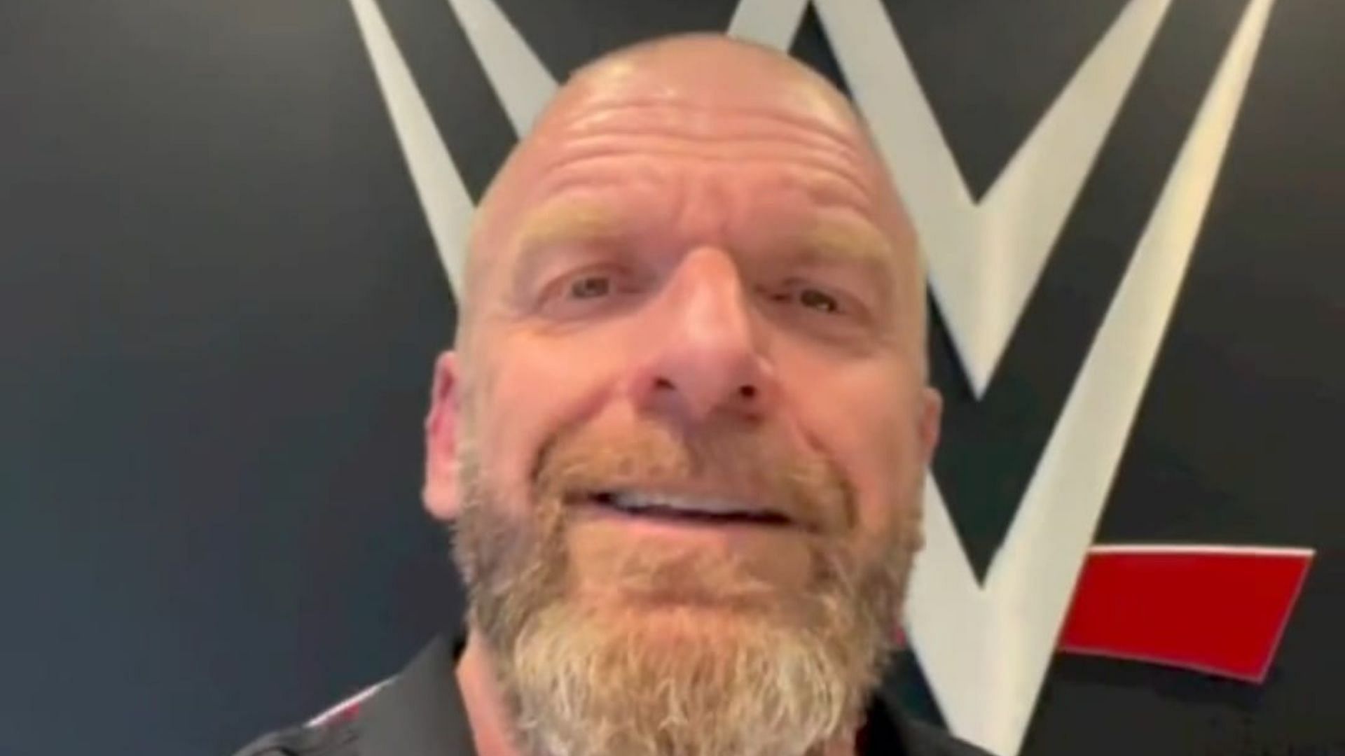 "DON'T DISAPPOINT US TRIPLE H PLEASE" Fans are convinced 39yearold