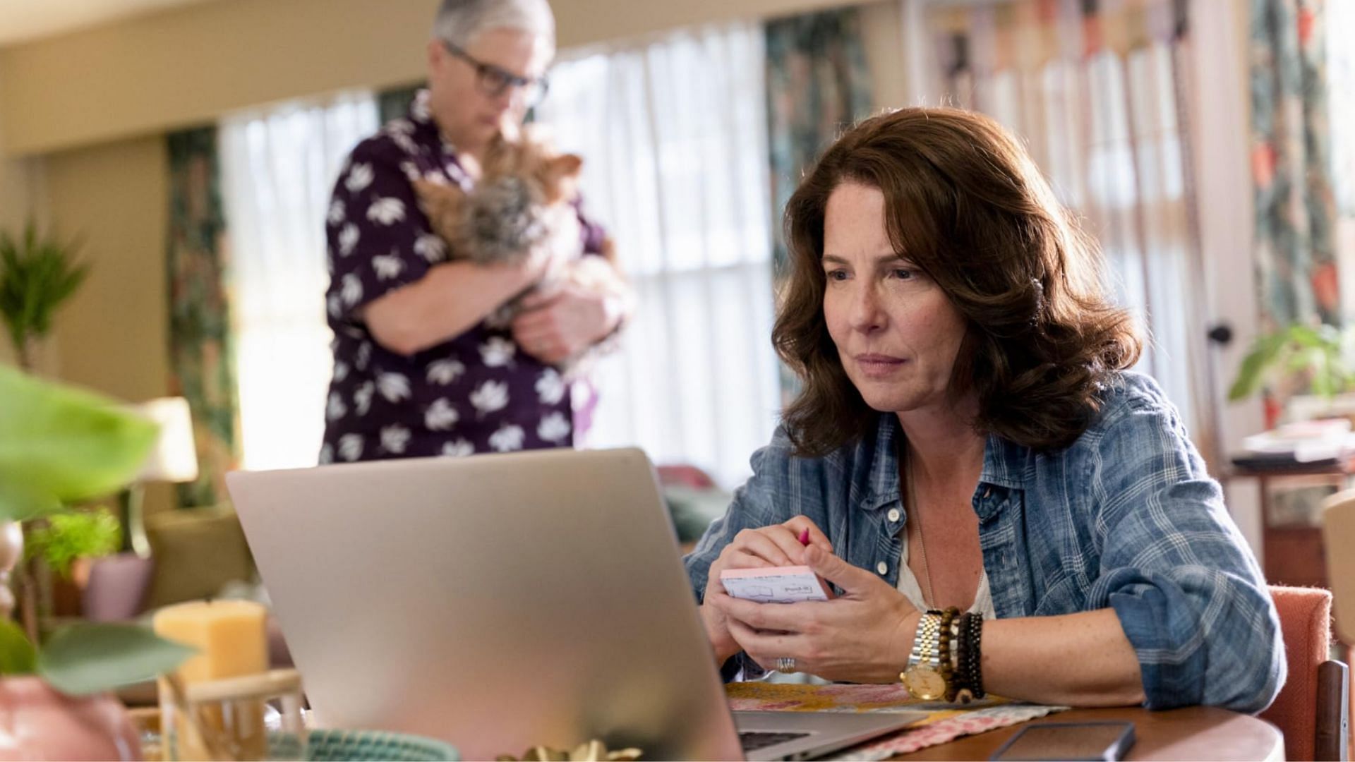 Robin Weigert (R) on the show (Image via CBS)