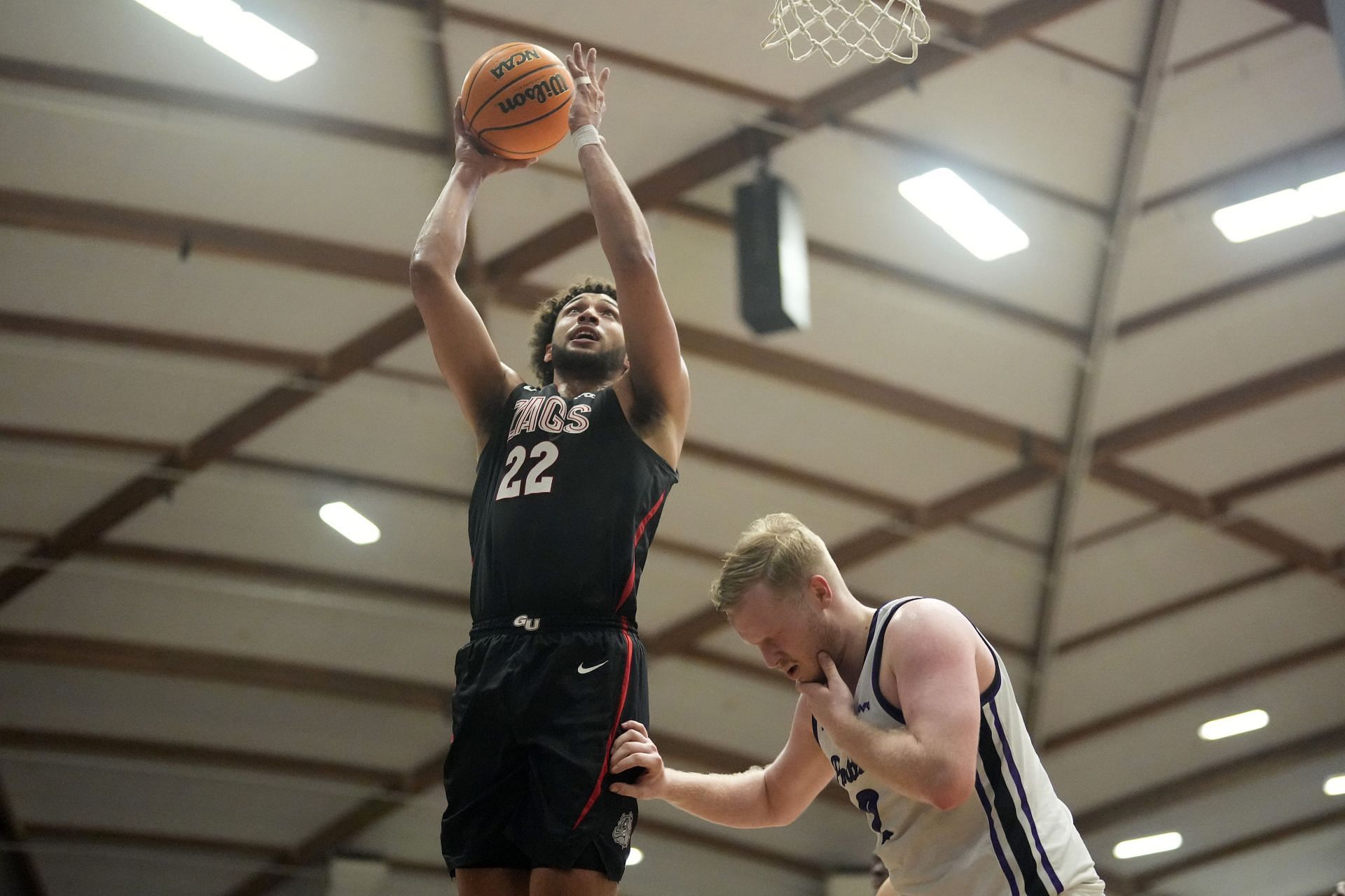 Anton Watson and the Gonzaga Bulldogs really need a win over Santa Clara to boost their resume.