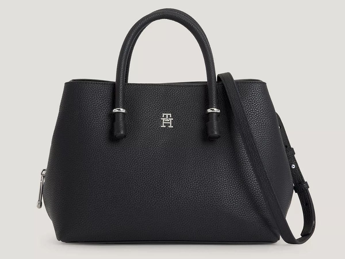 The TH logo satchel (Image via Tommy Hilfiger)