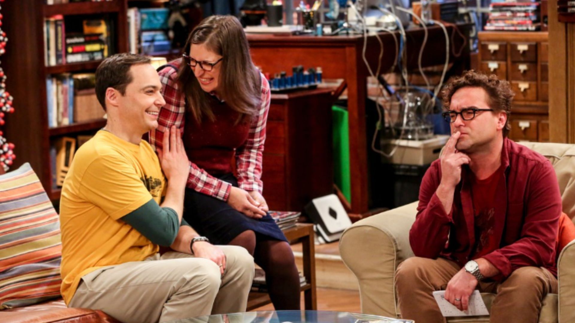 Sheldon and Amy in The Big Bang Theory (Image via Instagram @bigbangtheory)