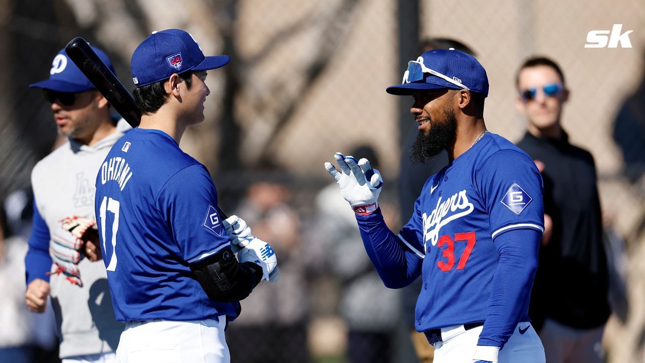 Shohei Ohtani impresses Dodgers fans by speaking impeccable Spanish with Teoscar Hernandez