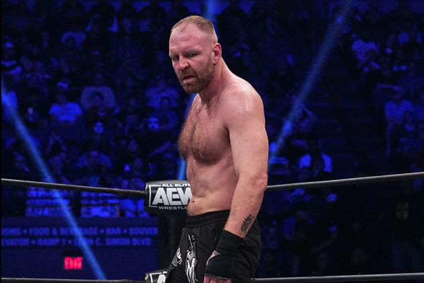 Jon Moxley plants a kiss on 6-time WWE champion during AEW Dynamite ...