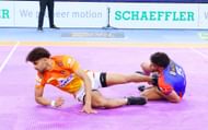 Jaideep Dahiya with a failed tackle attempt (Credits: PKL)