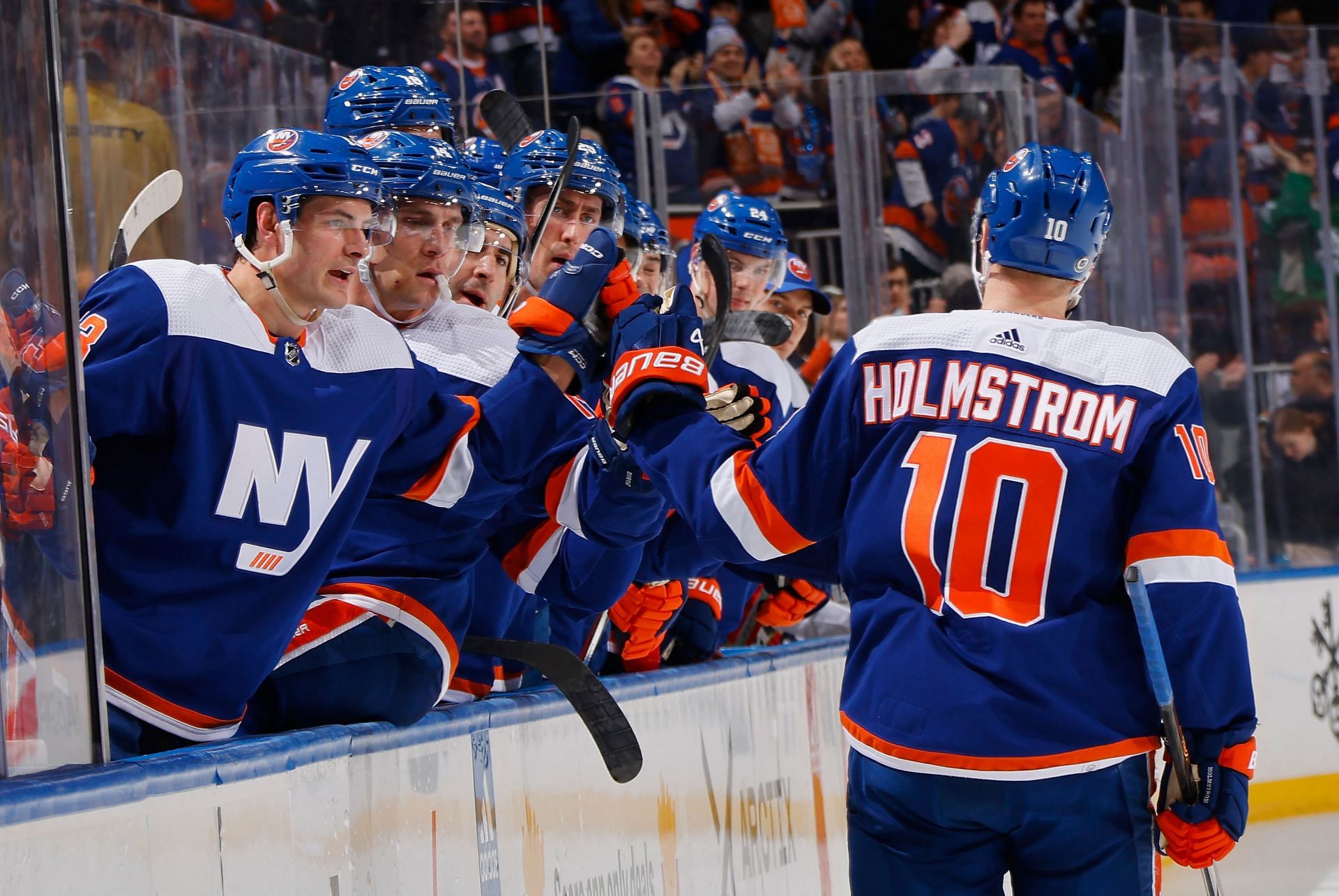 New York Islanders updated depth chart following latest additions