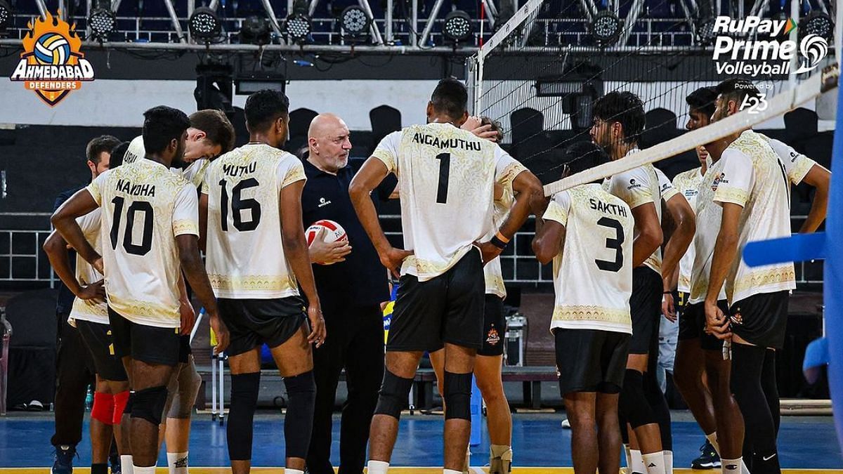 Ahmedabad Defenders in action at the Prime Volleyball League (Image Courtesy: Instagram/Ahmedabad Defenders)