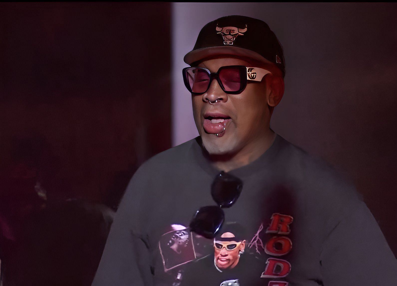 Fans troll Dennis Rodman as Bulls legend attends Chris Chelios