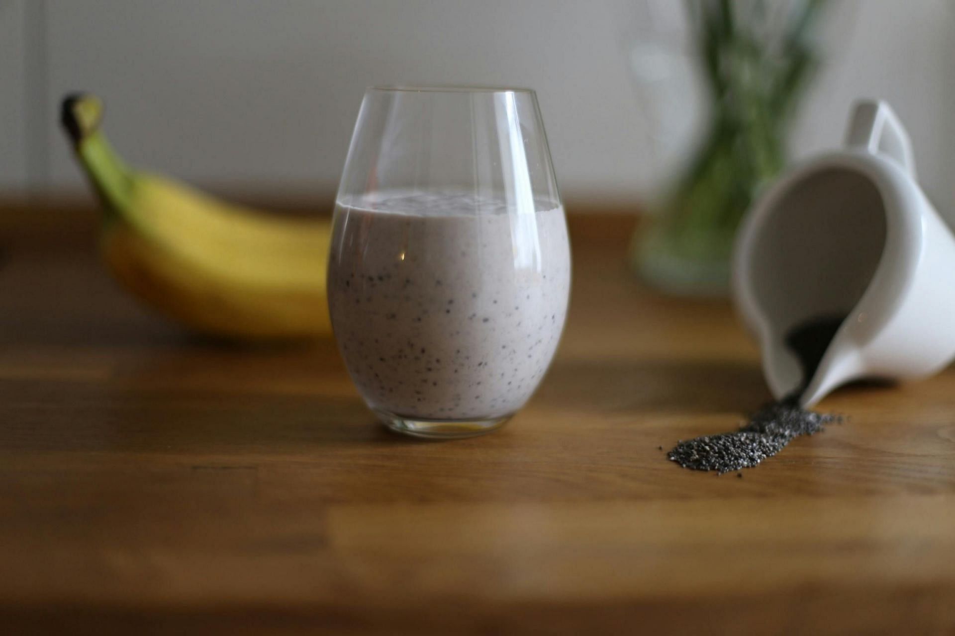 tips to manage lactose intolerance (image sourced via Pexels / Photo by laura)