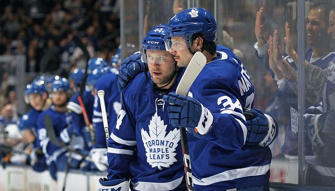 Auston Matthews makes sly remark for Ridly Greig's empty net slapshot that fueled Morgan Rielly's crosscheck