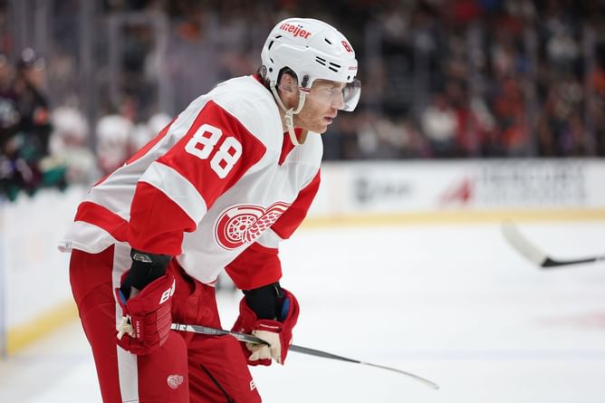 "[We] can win a seven-game series against anyone": Patrick Kane projects confidence in Red Wings ahead of Stanley Cup playoffs