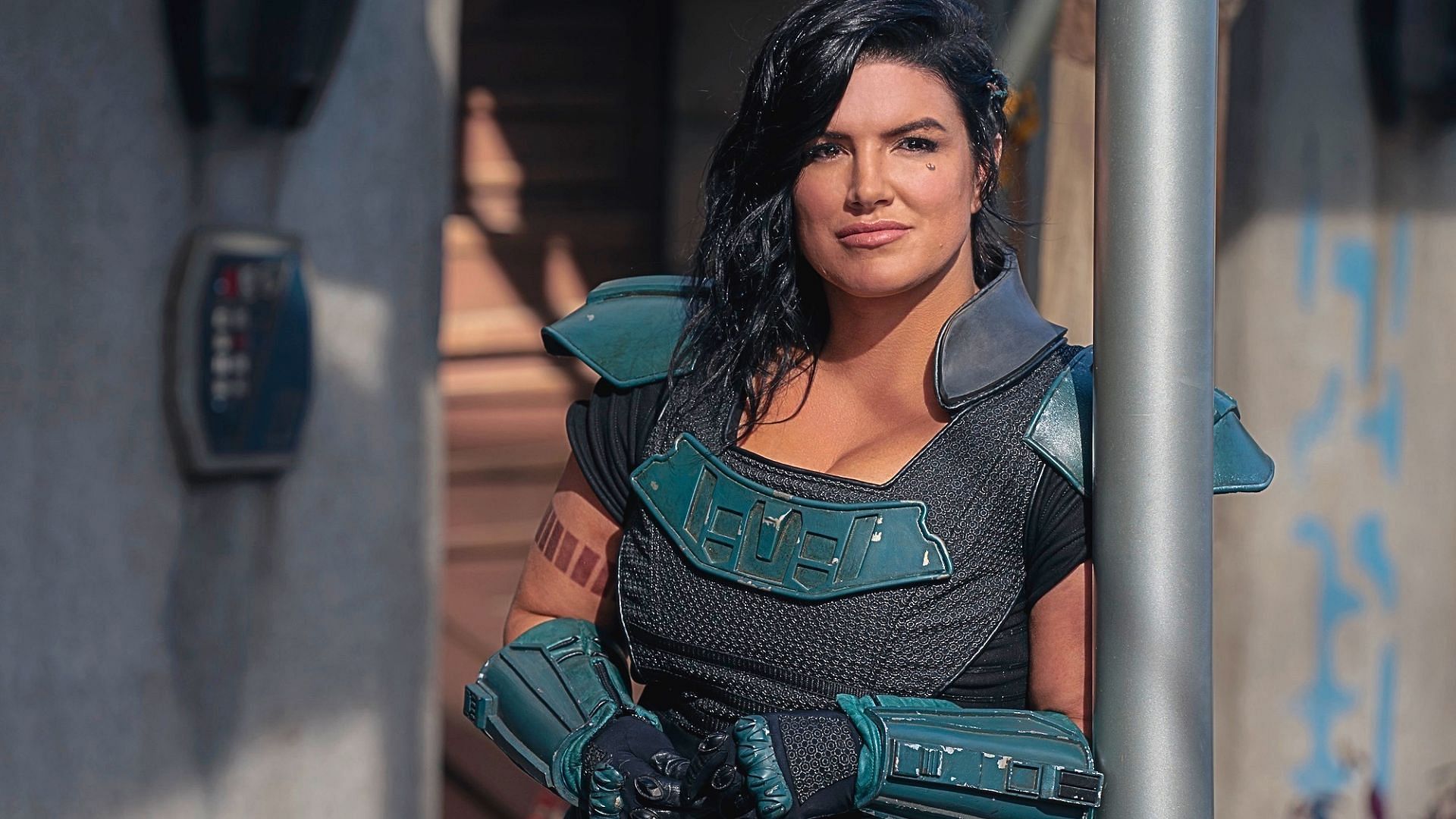 Actress Gina Carano in a 2020 episode of The Mandalorian (Image via Lucasfilm/Disney)