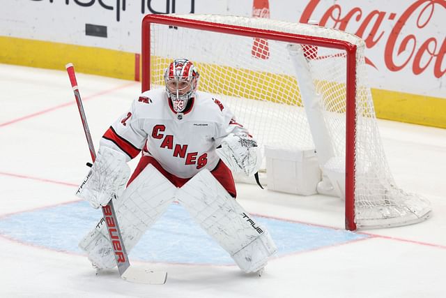 Carolina Hurricanes v Washington Capitals