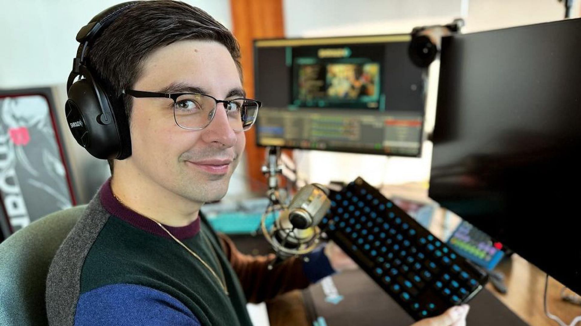 Shroud is a former multi-game professional known for his skilled playing style. (Image via shroud/Instagram)
