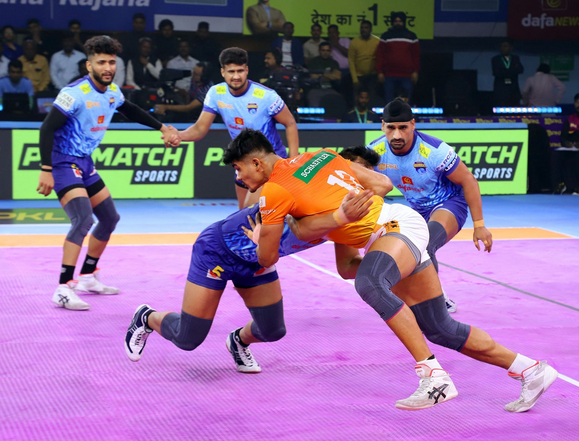 Tamil Thalaivas and Bengal Warriors to play each other in their final league stage game (Credit: PKL)