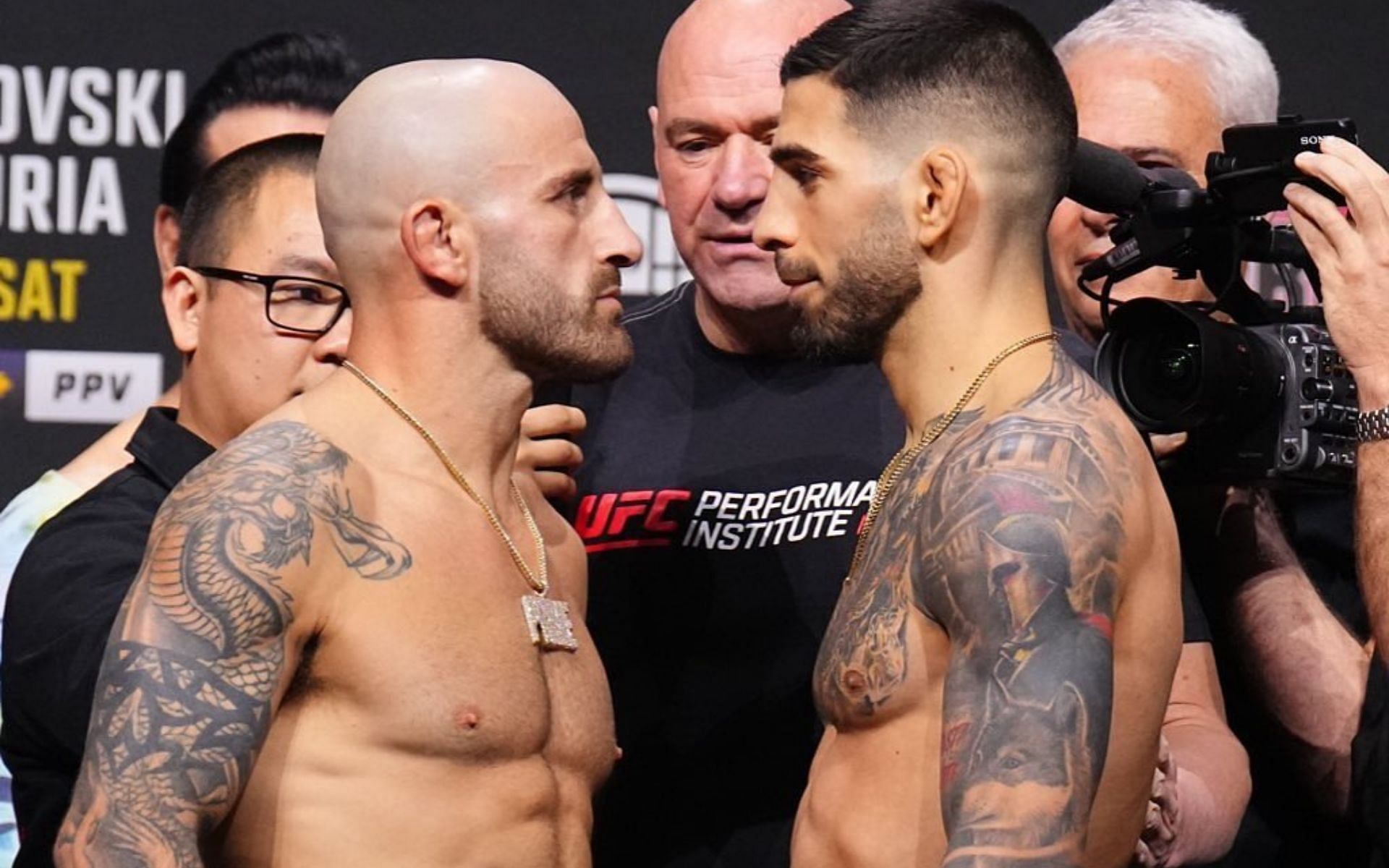 Alexander Volkanovski (left) takes on Ilia Topuria at the main event of UFC 298 [Image courtesy @ufc on Instagram