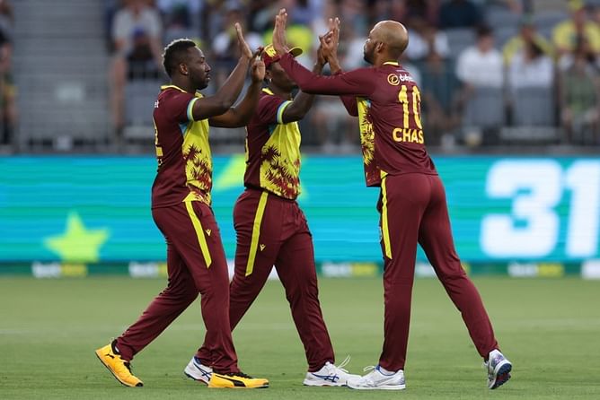 AUS vs WI: वेस्टइंडीज की ऑस्ट्रेलिया के खिलाफ T20I में चौंकाने वाली जीत, डेविड वॉर्नर की शानदार पारी बेकार
