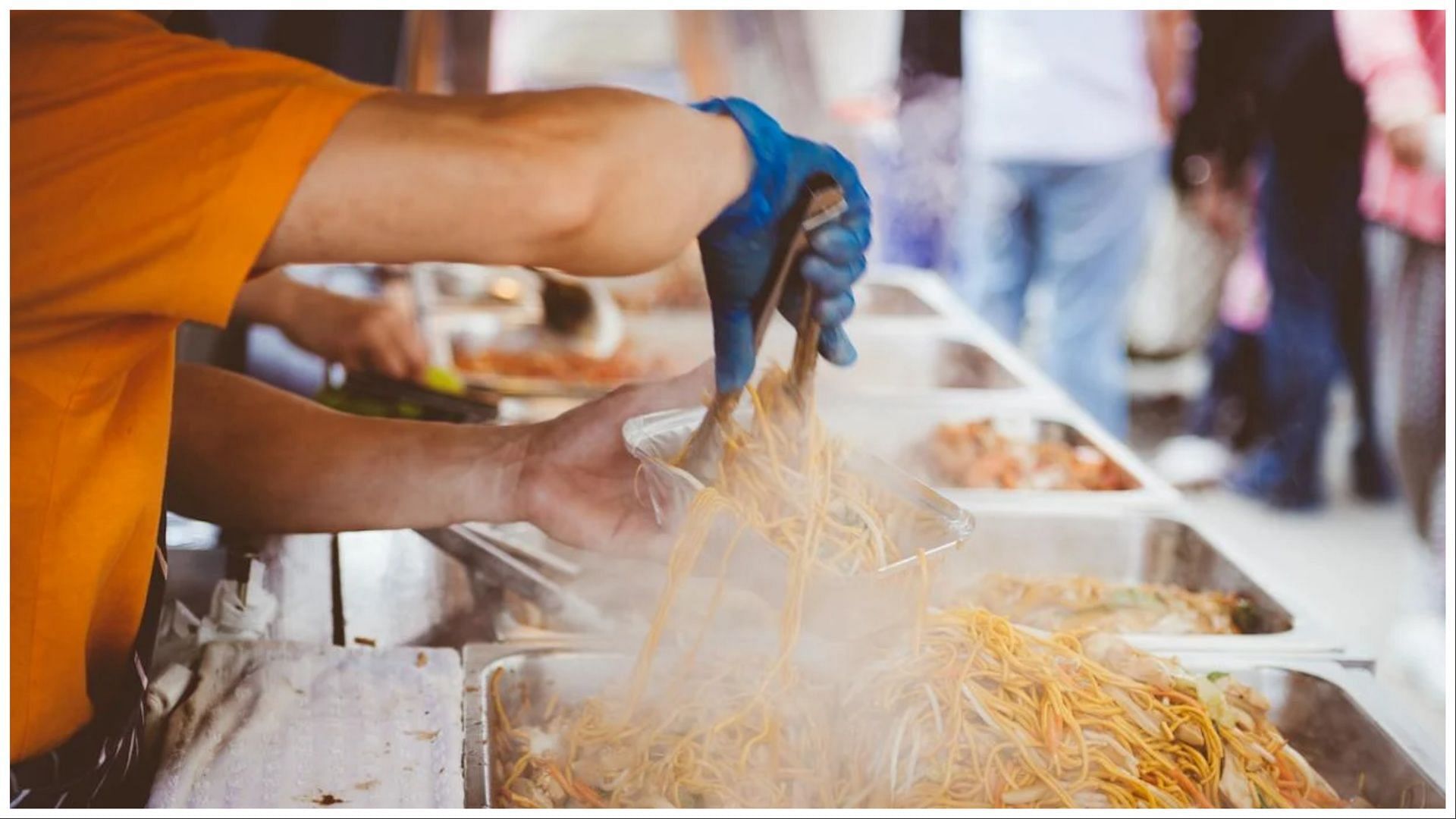 The Haitian food truck owners are suing the town (Image via Pexels)