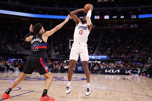 Los Angeles Clippers v Detroit Pistons