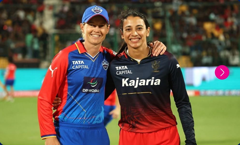 Meg Lanning and Smriti Mandhana posing at the toss