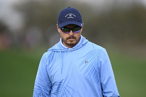 Rickie Fowler had a poor second round at the WM Phoenix. (Image via Orlando Ramirez/Getty Images)