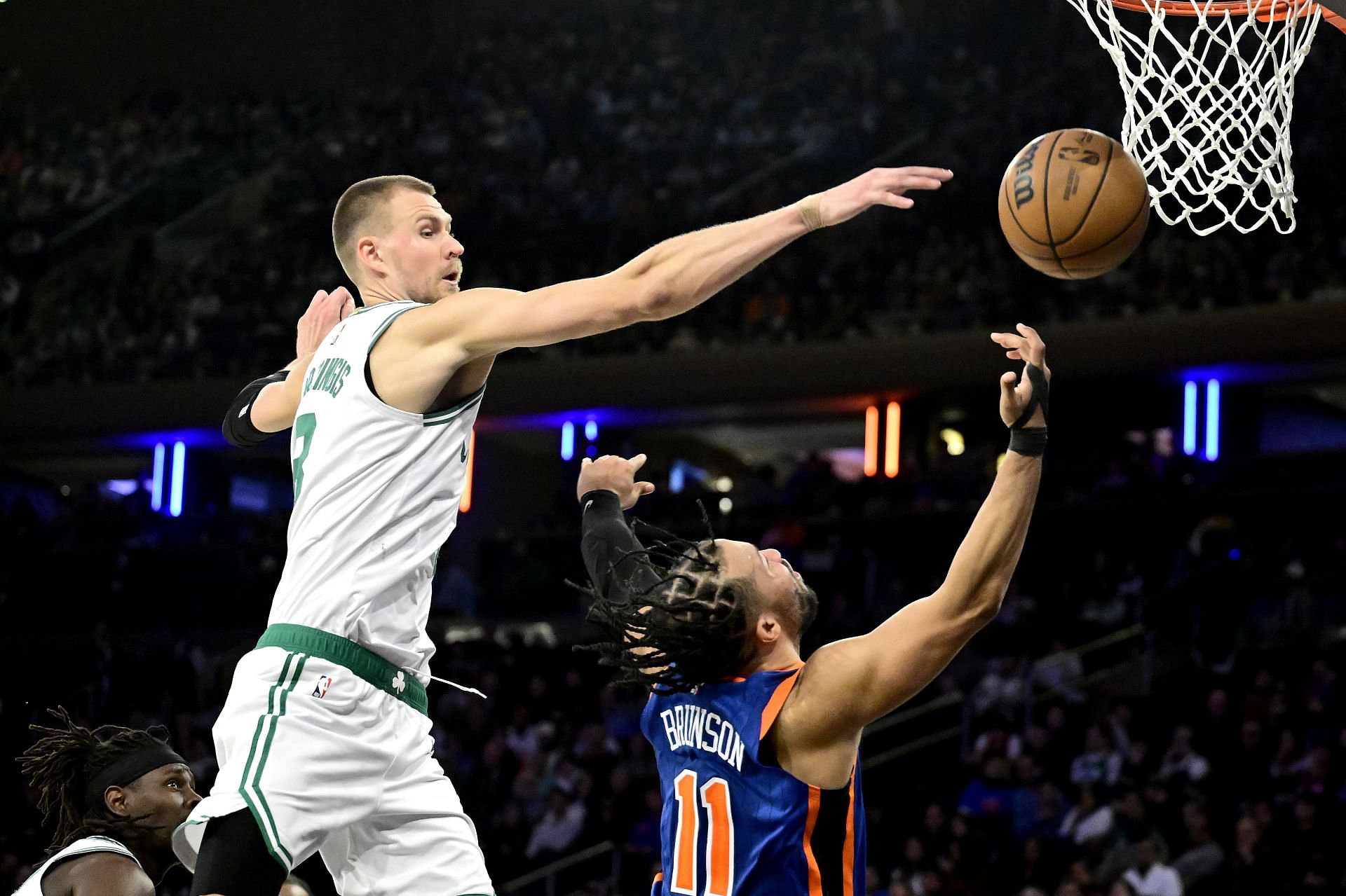 Boston defeated New York on Saturday at MSG.