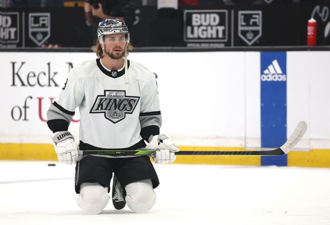 NHL Trade Rumors: Insider believes injury to $22,000,000 LA Kings star could force team to dabble in trade market
