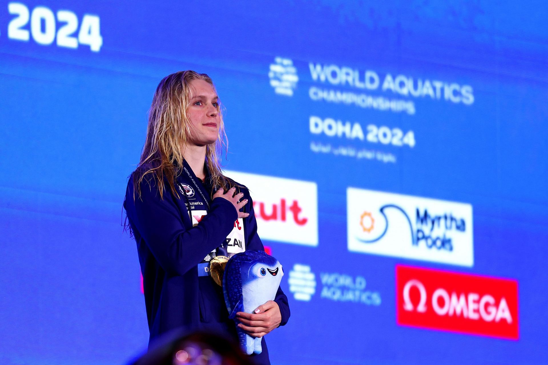 Claire Curzan during the Medal Ceremony after the Women&#039;s 100m Backstroke Final at the Doha 2024 World Aquatics Championships. (Photo by Maddie Meyer/Getty Images)