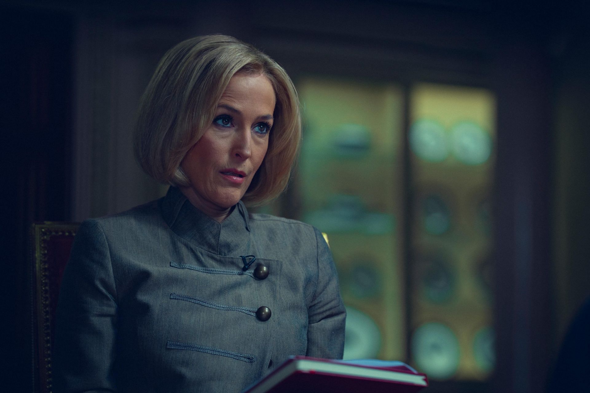 Gillian Anderson in the role of Emily Maitlis in Scoop (image via Netflix/Twitter)