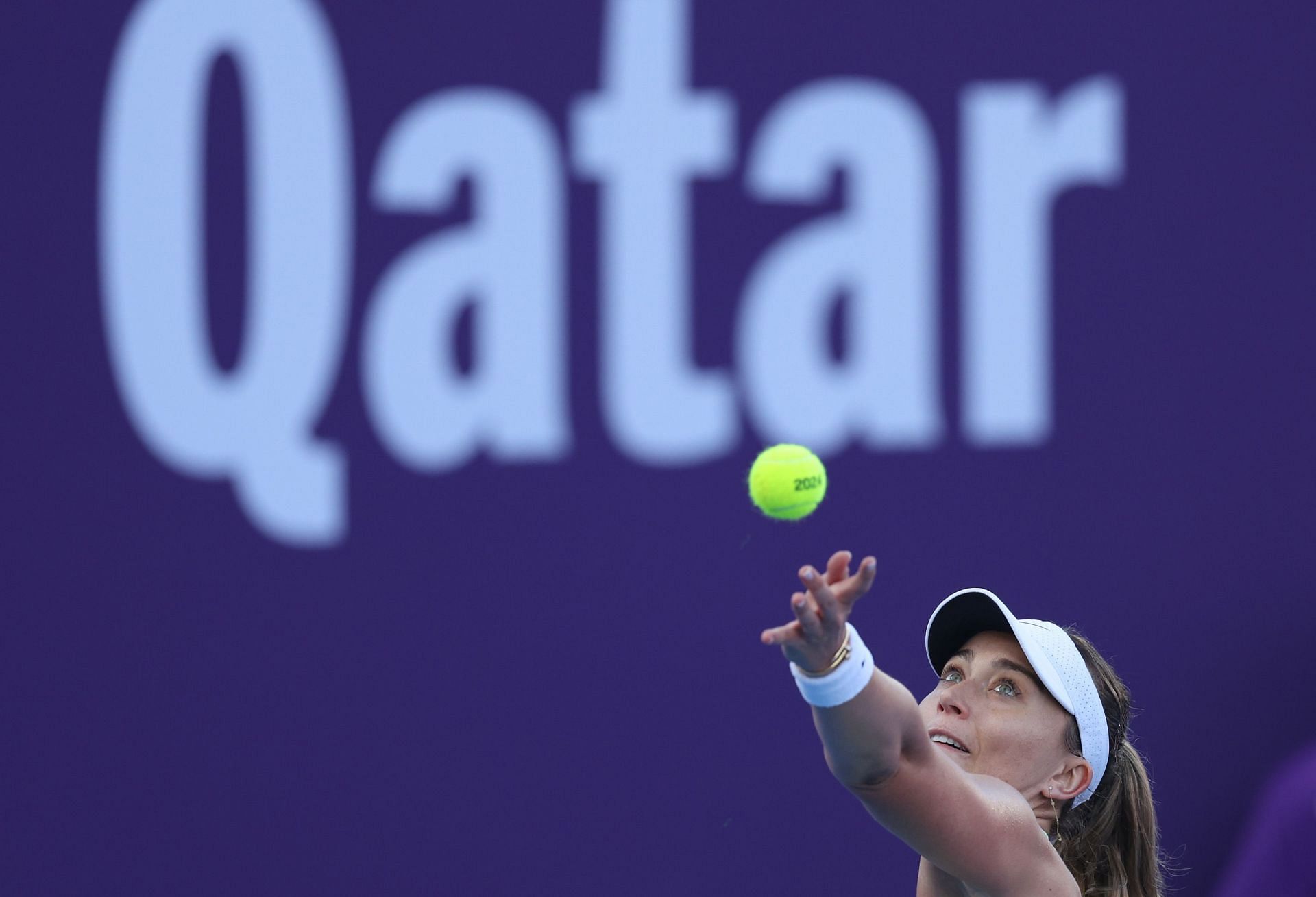 Paula Badosa durinf her match at the 2024 Qatar TotalEnergies Open.