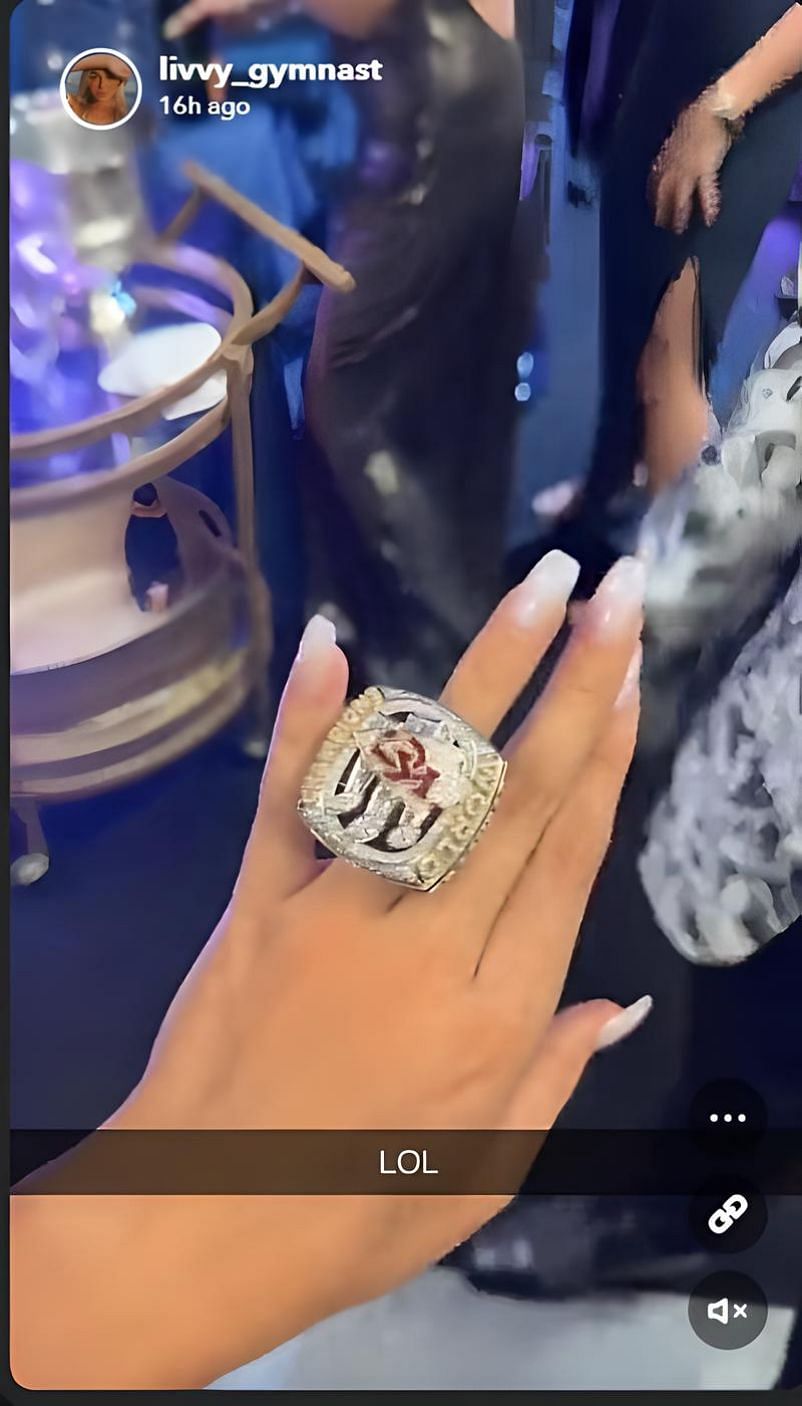 Dunne shows off Chiefs&#039; Super Bowl LVII ring