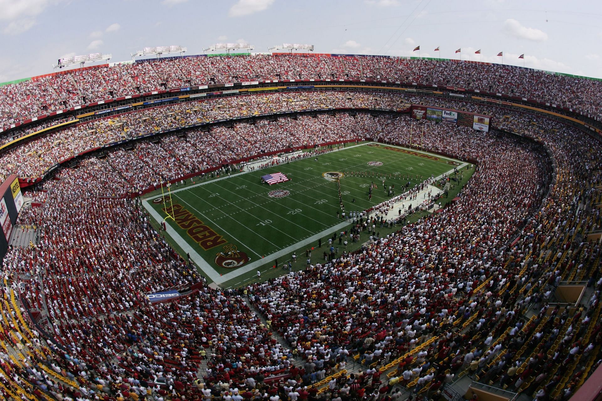 Buccaneers v Redskins