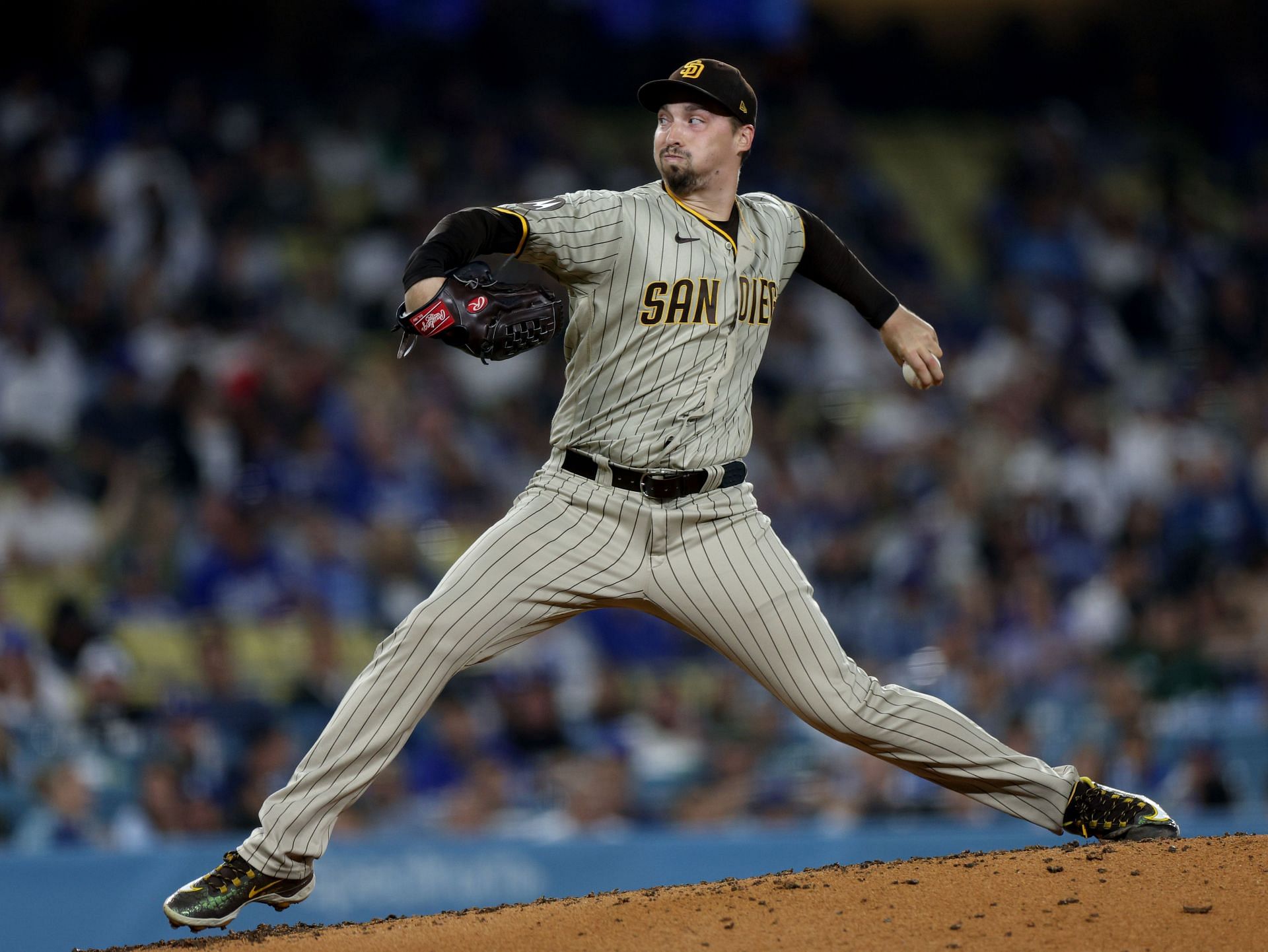 MLB Free agency: Blake Snell of the Padres pitches during the sixth inning against the Dodgers