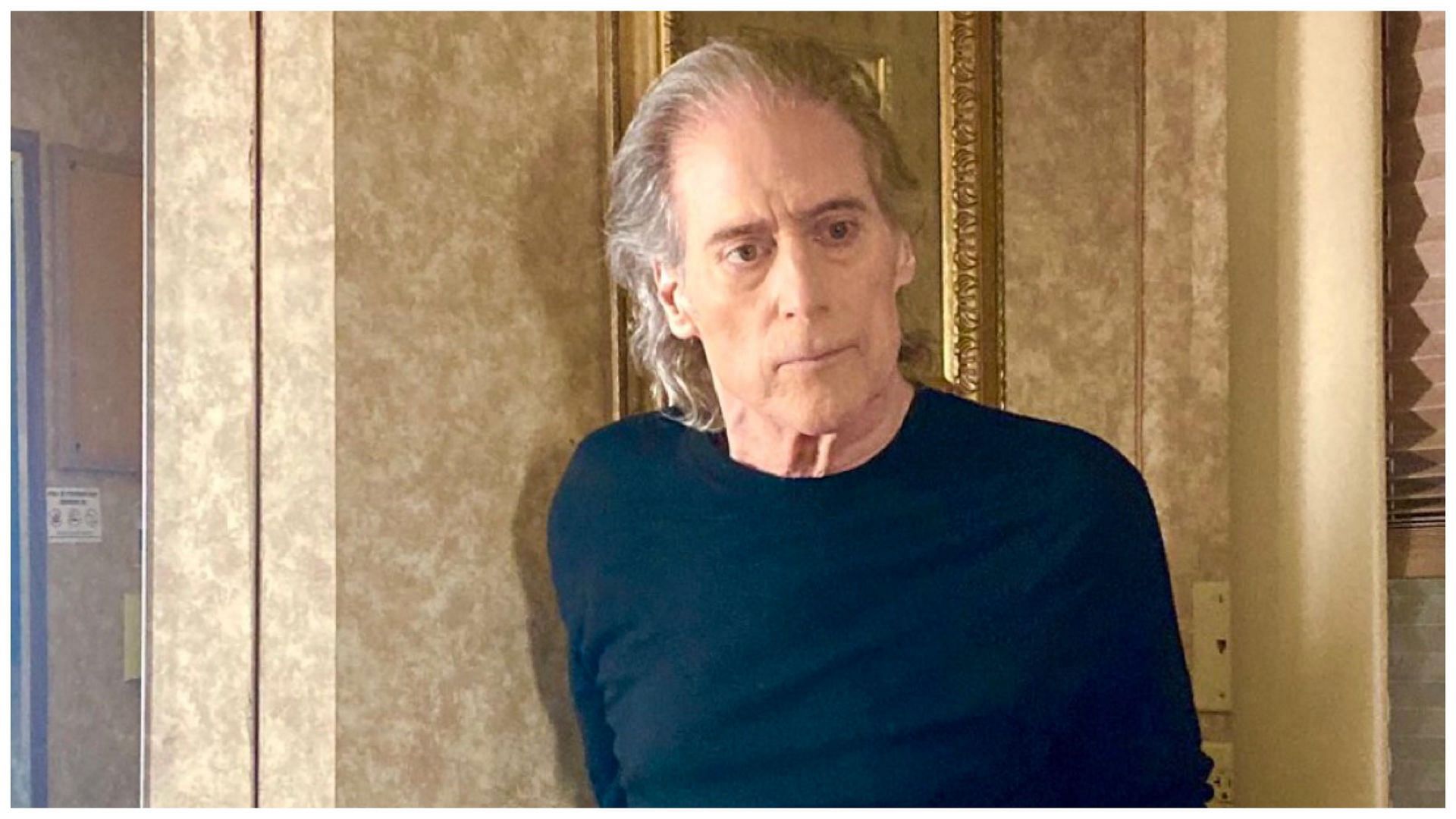 Comedian Richard Lewis died of a heart attack on February 27 (Image via @TheRichardLewis/X)