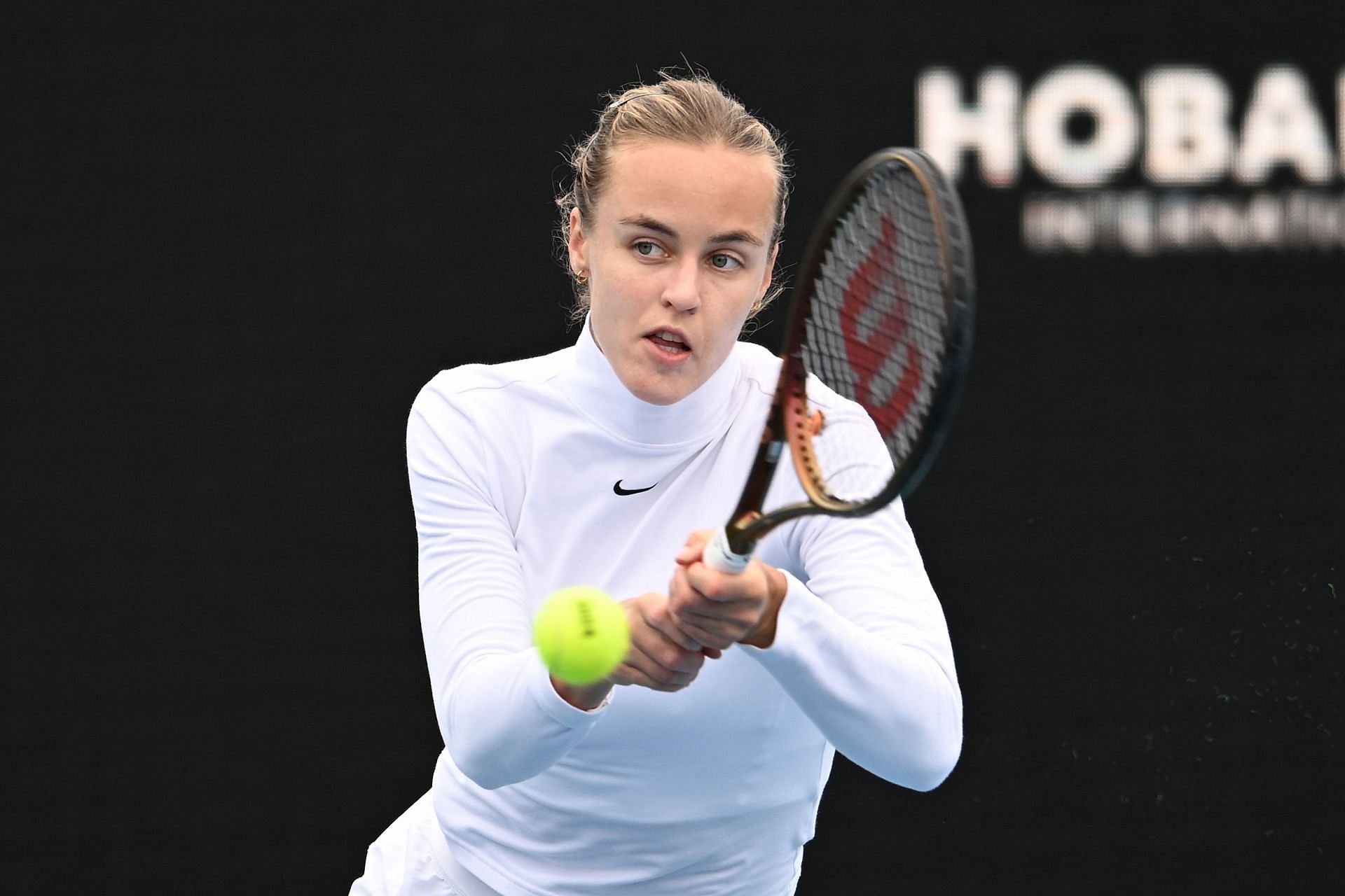 Anna Karolina Schmiedlova at the 2024 Hobart International.