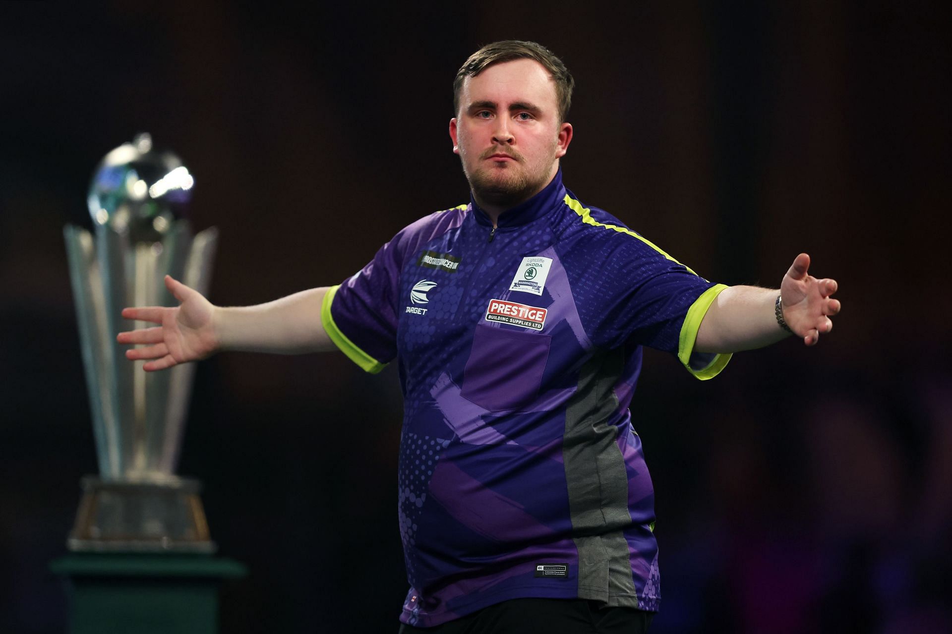 Luke Littler at 2023/24 Paddy Power World Darts Championship (Image via Getty)