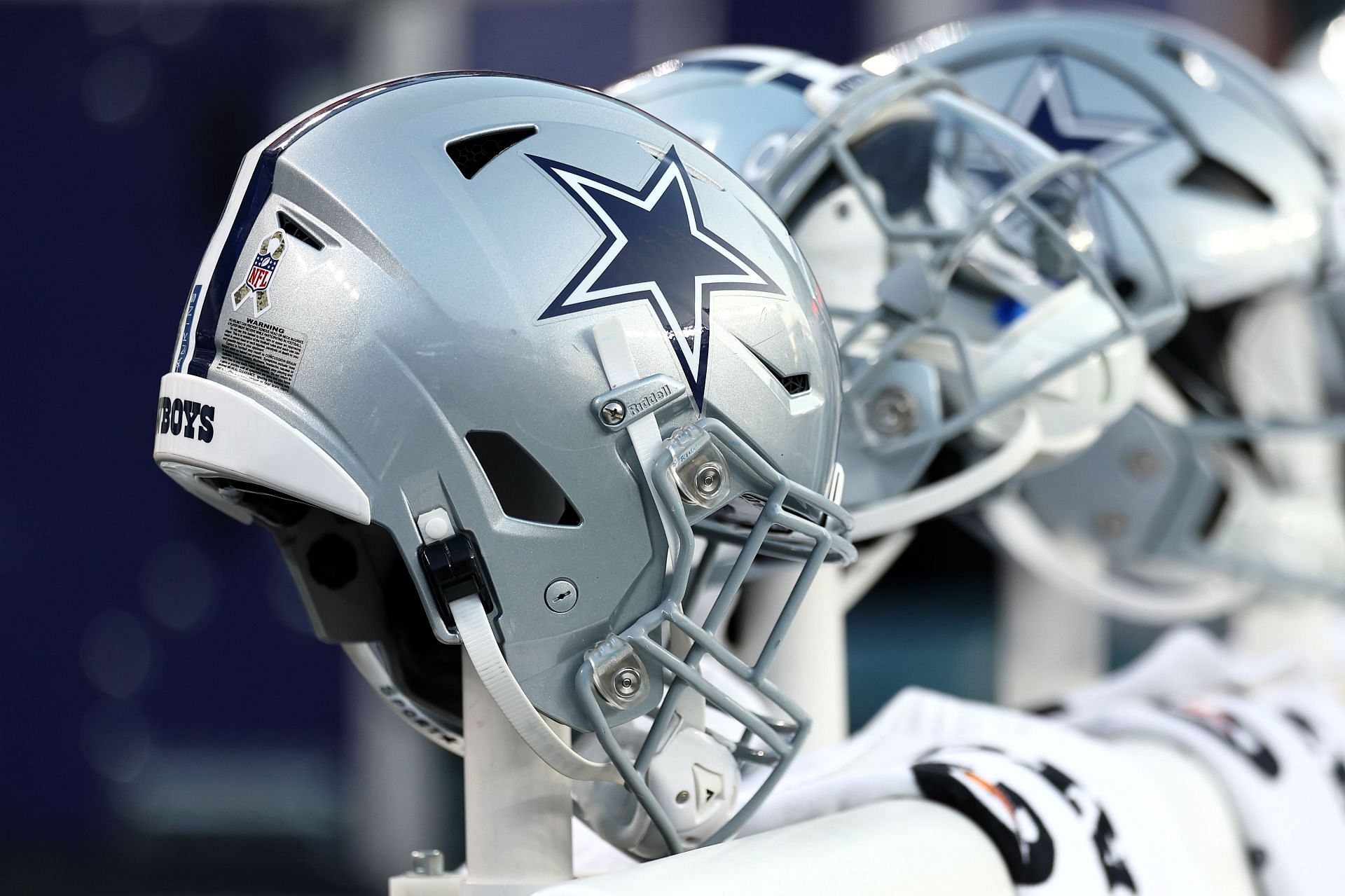 Dallas Cowboys v Philadelphia Eagles