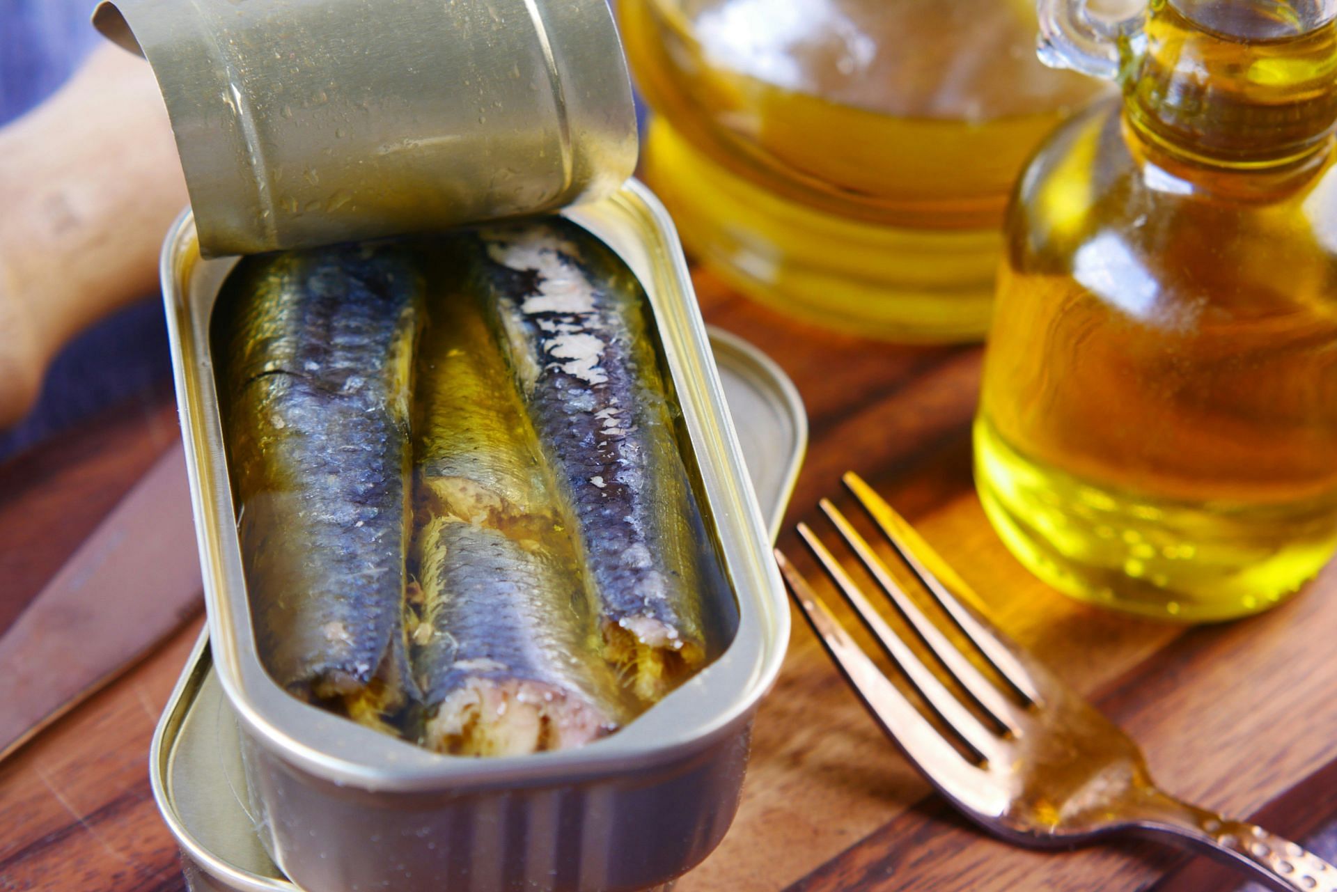 Krill oil vs fish oil: Fish oil from Sardine (Image by Towfiqu Barbhuiya/Unsplash)