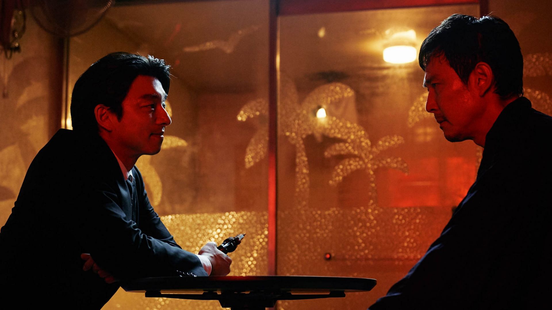 Featuring Gong-yoo and Lee Jung-jae (Image via Netflix)