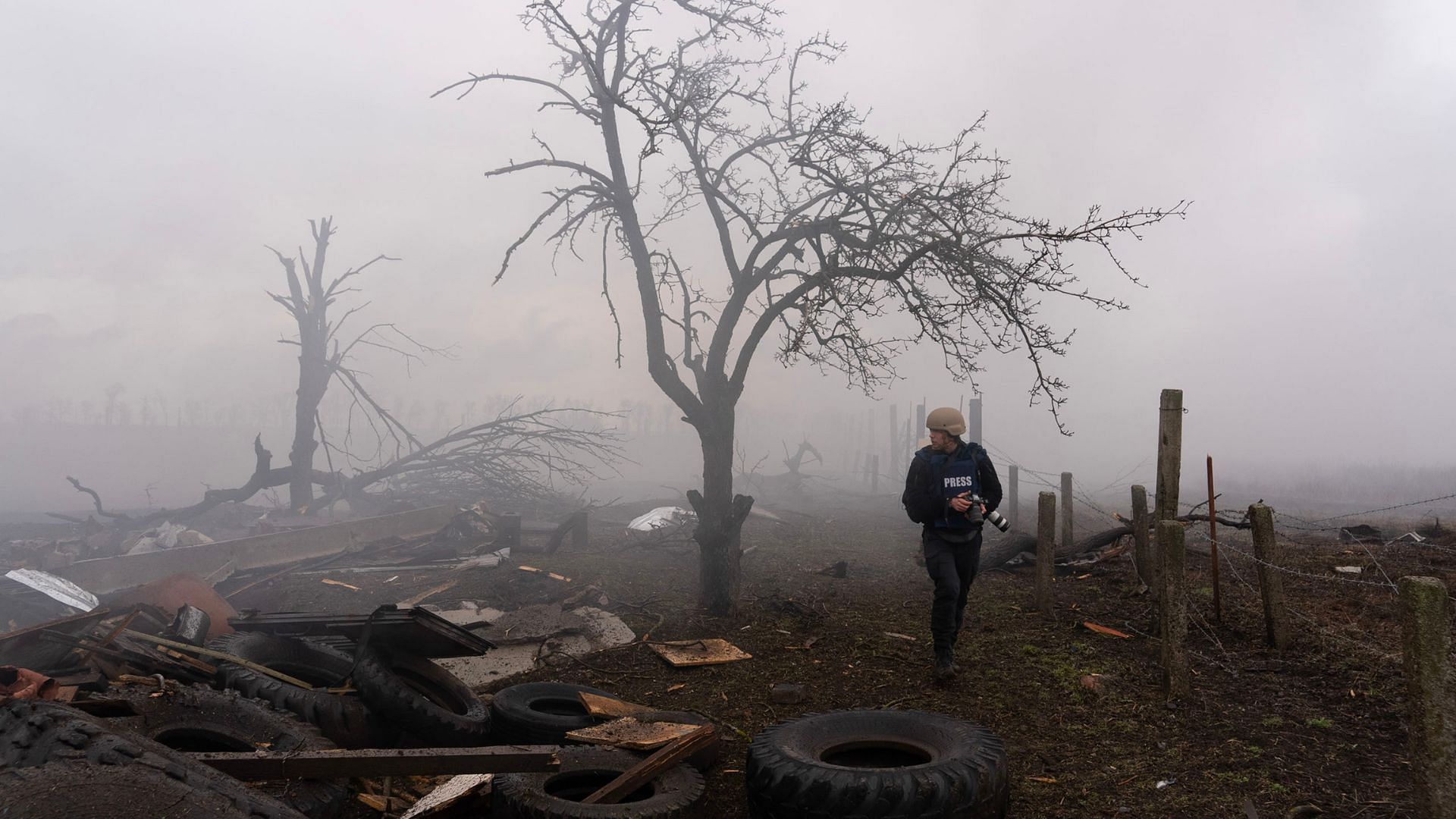 A still from 20 Days in Mariupol (Image via PBS Distribution)