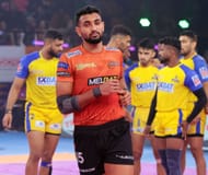 Guman Singh departing after an unsuccessful raid (Credits: PKL)